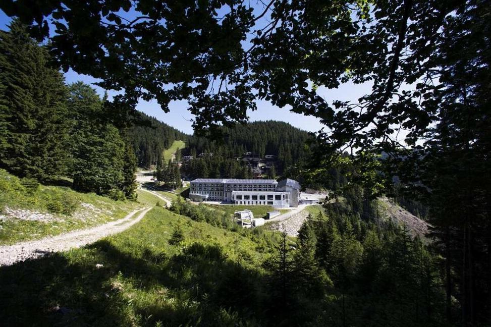 Wellness Hotel Montis Mozirje Exteriör bild