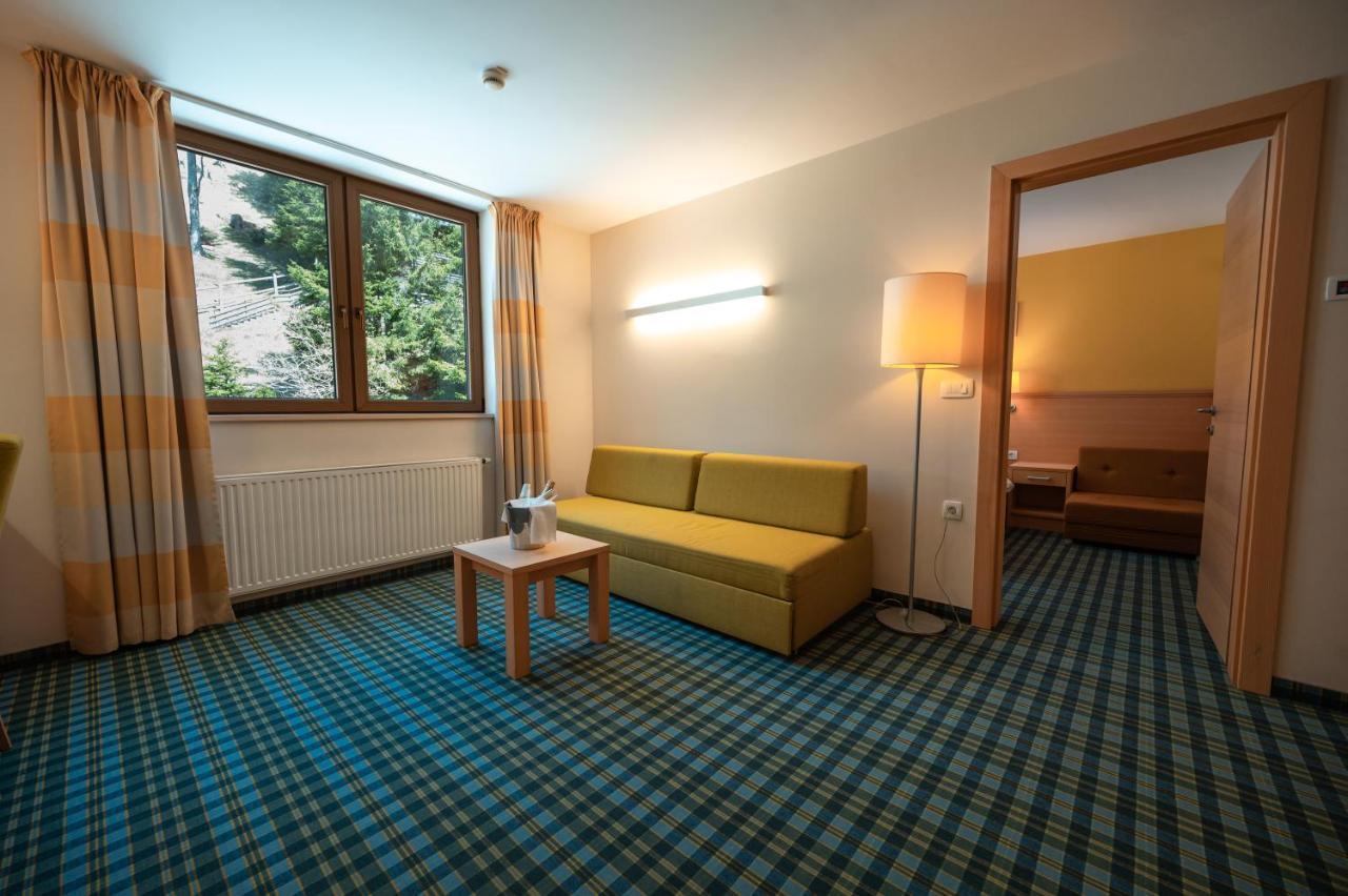 Wellness Hotel Montis Mozirje Exteriör bild
